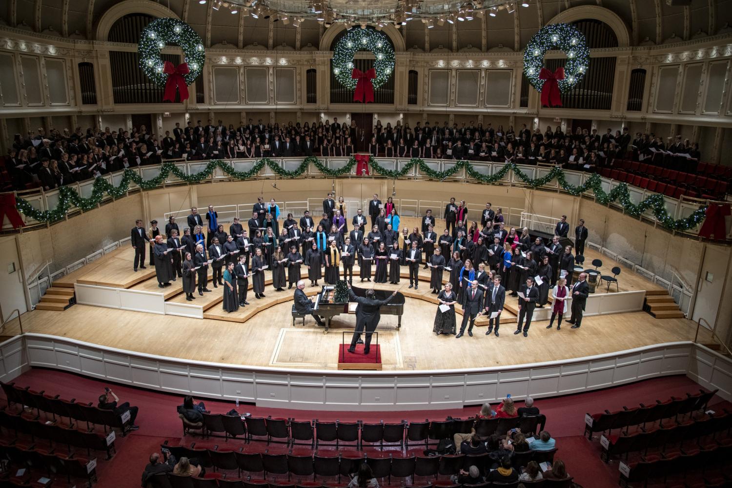 <a href='http://0plq2x.nesmay.com'>全球十大赌钱排行app</a>合唱团在芝加哥交响音乐厅演出.